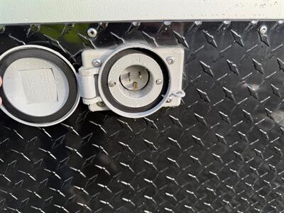 2025 LOGAN COACH TORQUE 20' TOY HAULER - Photo 2 - Olympia, WA 98501