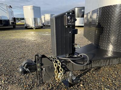 2025 LOGAN COACH TORQUE 20' TOY HAULER - Photo 14 - Olympia, WA 98501