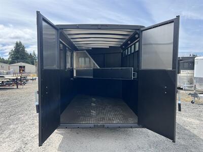 2025 Logan Coach Crossfire BP 3H Horse Trailer - Photo 7 - Olympia, WA 98501