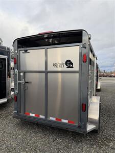 2026 Maverick Maverick 2-Horse High Side Bumper Pull   - Photo 5 - Olympia, WA 98501