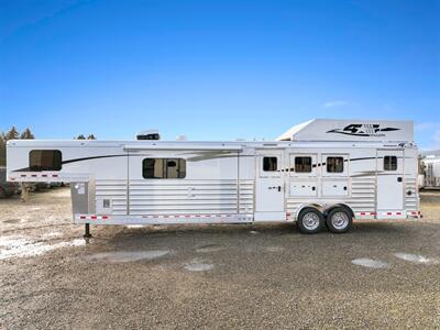 2025 4 Star Trailers Living Quarters 3H LQ w/15'9 " LQ   - Photo 16 - Olympia, WA 98501