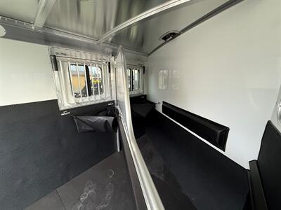 2027 4 Star Trailers 2-Horse Bumper Pull   - Photo 6 - Olympia, WA 98501