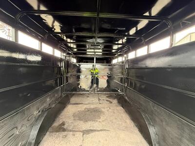 1988 CHARMAC LIVESTOCK STOCK TRAILER 20' - Photo 7 - Olympia, WA 98501
