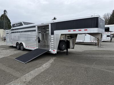 2027 4 Star Trailers 24' Show Cattle Trailer w/Ramps & Hydraulic Jack - Photo 1 - Olympia, WA 98501