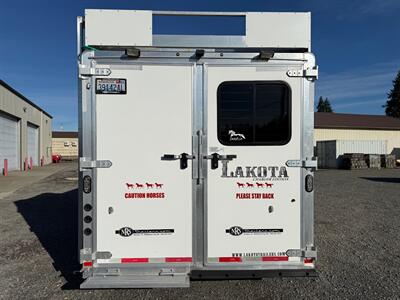 2015 Lakota Trailers Charger 3 Horse LQ - Photo 10 - Olympia, WA 98501