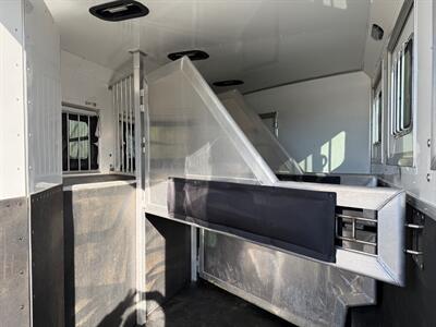 2015 Lakota Trailers Charger 3 Horse LQ - Photo 11 - Olympia, WA 98501