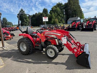 Massey Ferguson E Series 1E.40 Hst 40 h.p. Tractor W/Loader TRACTOR - Photo 5 - Olympia, WA 98501