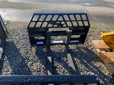 RANKIN EQUIPMENT SKID STEER PALLET FORK   42 " FORKS   - Photo 2 - Olympia, WA 98501