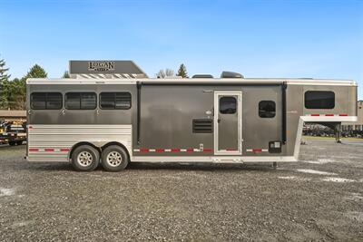 2025 Logan Coach 810 Bullseye 3H LQ W/ Collapsible Rear Tack   - Photo 2 - Olympia, WA 98501