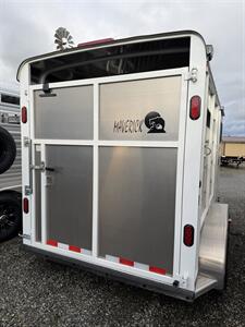 2026 Maverick 2-Horse High Side Bumper Pull   - Photo 5 - Olympia, WA 98501