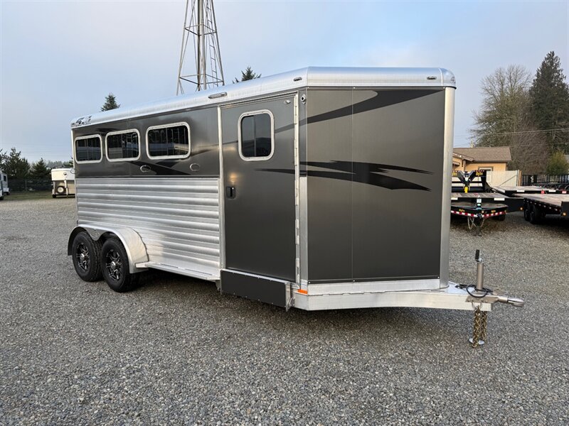 2027 4 Star Trailers 3-Horse Bumper Pull 6'10