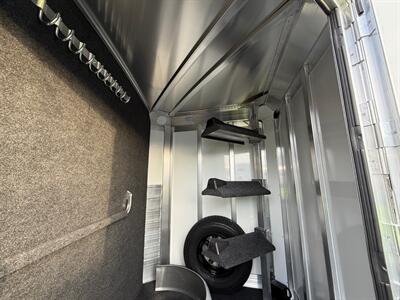 2027 4 Star Trailers 3-Horse Bumper Pull 6'10 " Wide - Photo 2 - Olympia, WA 98501