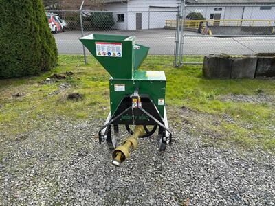 2024 MACKISSIC THP185 CHIPPER   SHREDDER  USED BUT VERY LITTLE   LIKE NEW - Photo 1 - Olympia, WA 98501