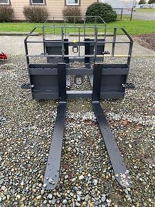 AGRI EASE 3700LB Skid Steer Mount Pallet Fork 42" Forks - Photo 2 - Olympia, WA 98501