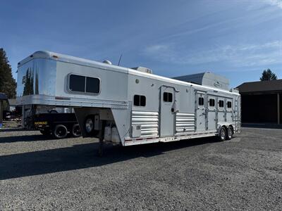 2016 Platinum Coach 4 Horse W/ 13' LQ   - Photo 1 - Olympia, WA 98501