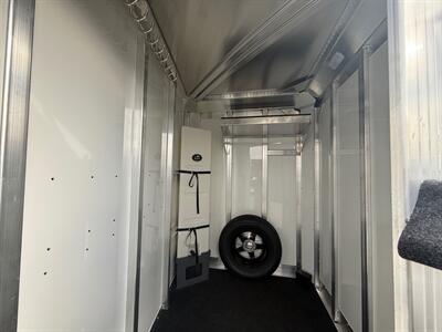 2027 4 Star Trailers 2-Horse Bumper Pull   - Photo 3 - Olympia, WA 98501