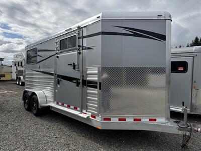 2026 4 Star Trailers Warmblood 2-Horse Straight Load 7 1/2' Tall   - Photo 2 - Olympia, WA 98501