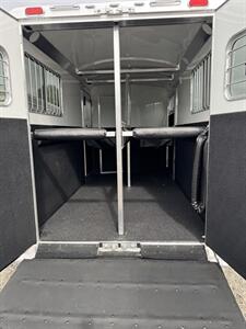2026 4 Star Trailers Warmblood 2-Horse Straight Load 7 1/2' Tall   - Photo 7 - Olympia, WA 98501