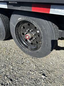 2026 Big Tex Trailers 16GN-40D5A 35+5 17.5K GVWR Flatbed Gooseneck w/Meg   - Photo 4 - Olympia, WA 98501