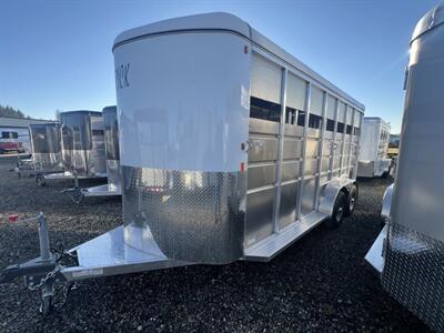 2025 Maverick Trailers Lite Aluminum 3 Horse 17' Horse Trailer   - Photo 7 - Olympia, WA 98501