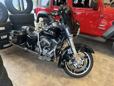 2010 Harley-Davidson Touring Street Glide   - Photo 2 - Ahoskie, NC 27910
