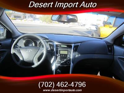 2012 Hyundai SONATA GLS   - Photo 13 - Las Vegas, NV 89146