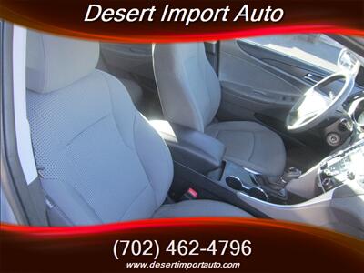 2012 Hyundai SONATA GLS   - Photo 11 - Las Vegas, NV 89146