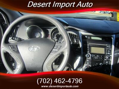 2012 Hyundai SONATA GLS   - Photo 15 - Las Vegas, NV 89146