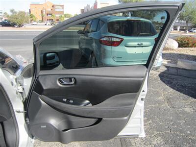 2013 Nissan Leaf SV   - Photo 24 - Las Vegas, NV 89146
