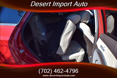 2017 Hyundai Santa Fe SE - Photo 31 - Las Vegas, NV 89146