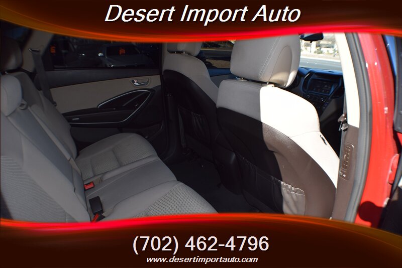 2017 Hyundai Santa Fe SE - Photo 28 - Las Vegas, NV 89146