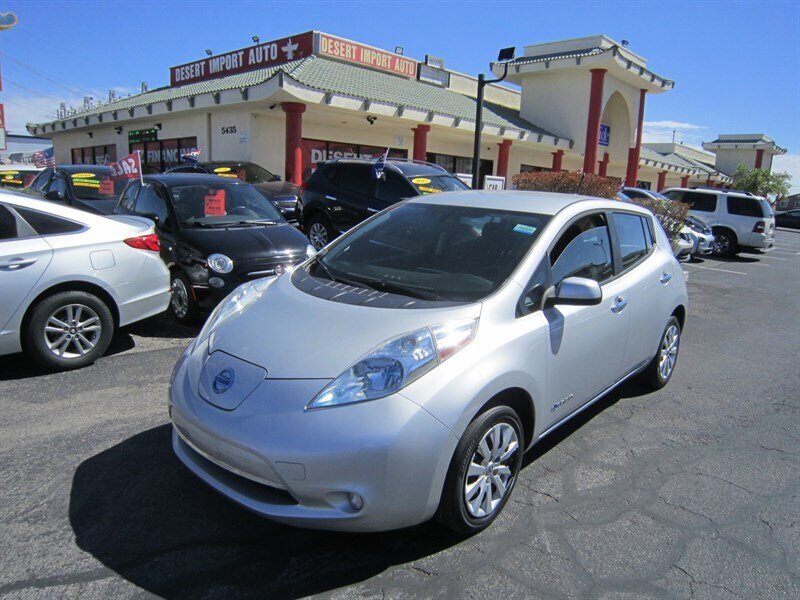 2013 Nissan LEAF S  