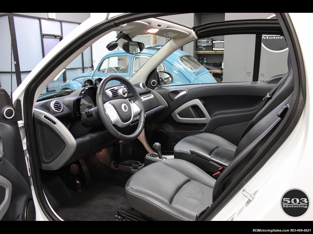 2014 Smart fortwo passion electric cabriolet; White/Black, Loaded!   - Photo 27 - Beaverton, OR 97005