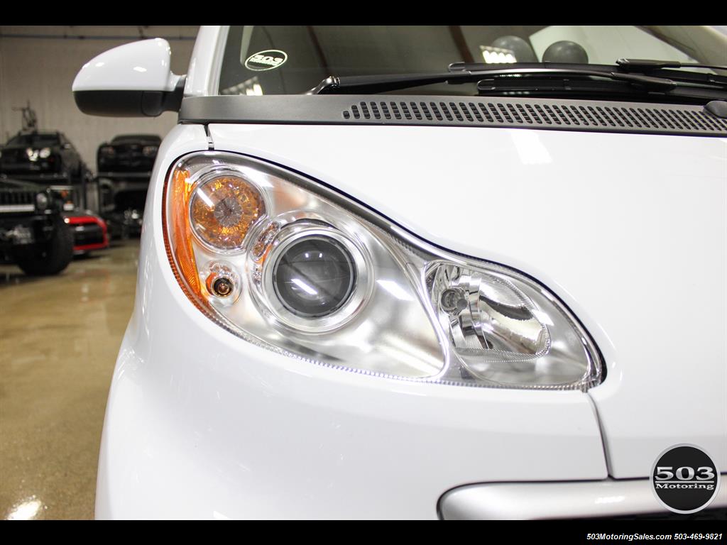 2014 Smart fortwo passion electric cabriolet; White/Black, Loaded!   - Photo 14 - Beaverton, OR 97005