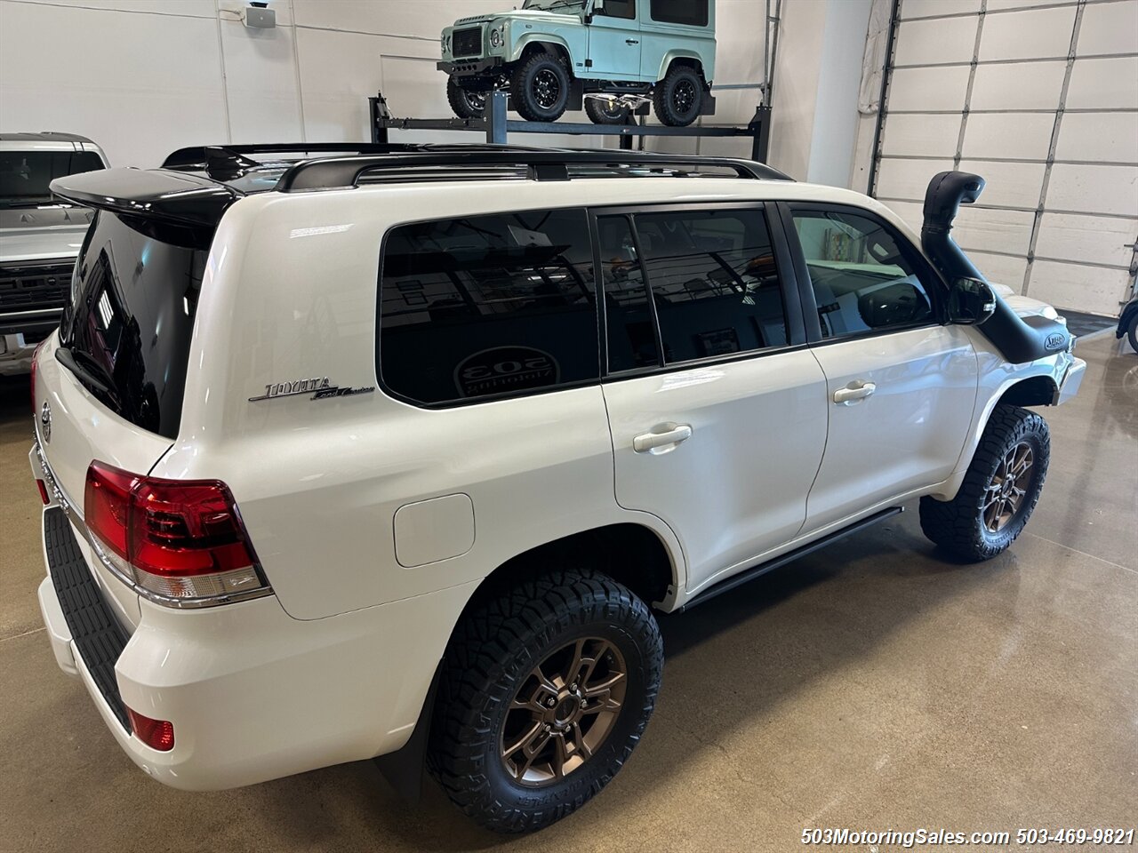 2020 Toyota Land Cruiser Heritage Edition   - Photo 40 - Beaverton, OR 97005