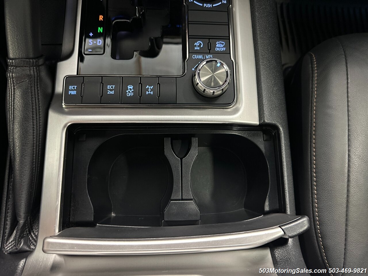 2020 Toyota Land Cruiser Heritage Edition   - Photo 95 - Beaverton, OR 97005