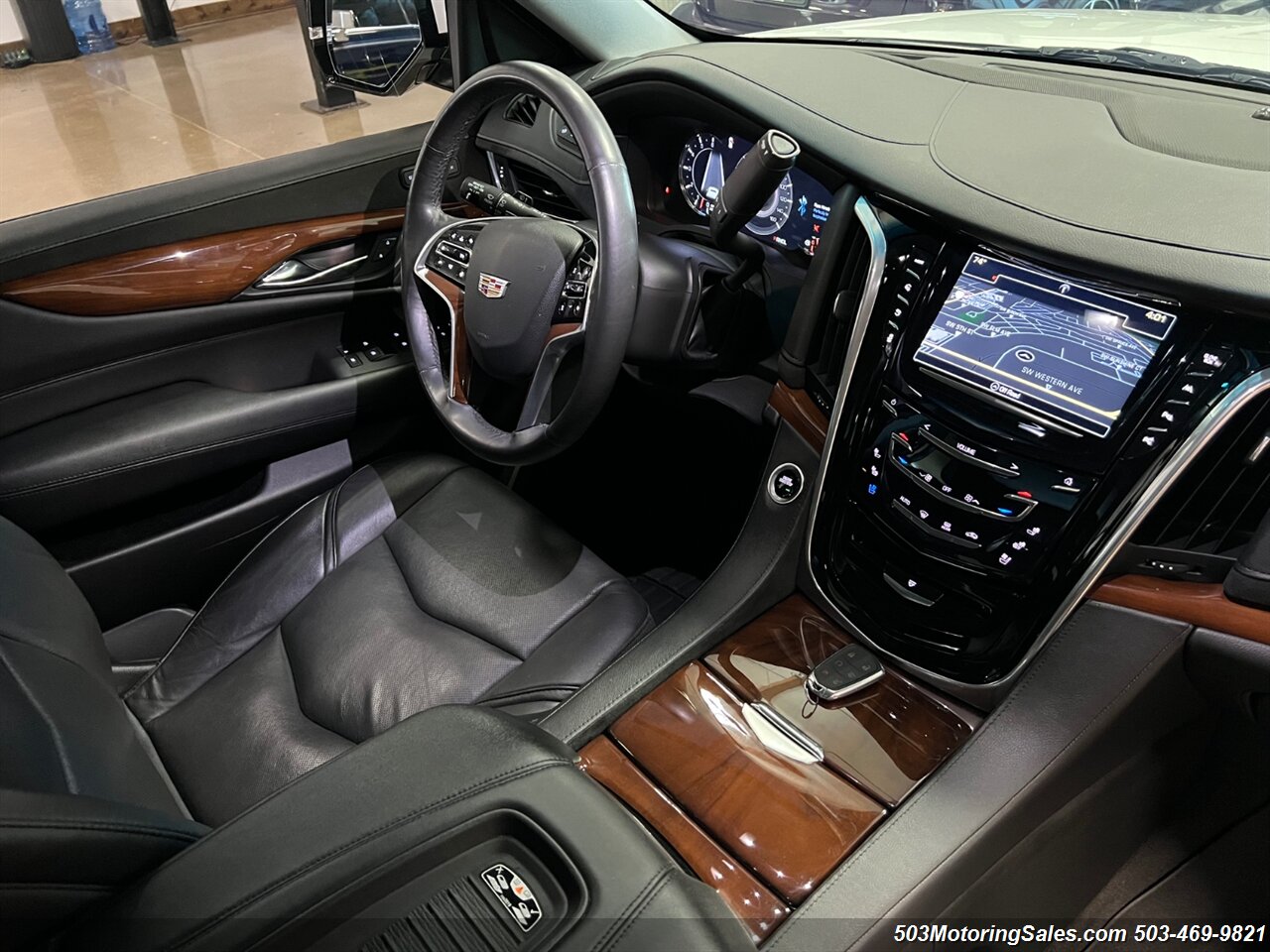 2018 Cadillac Escalade ESV Premium Luxury   - Photo 68 - Beaverton, OR 97005