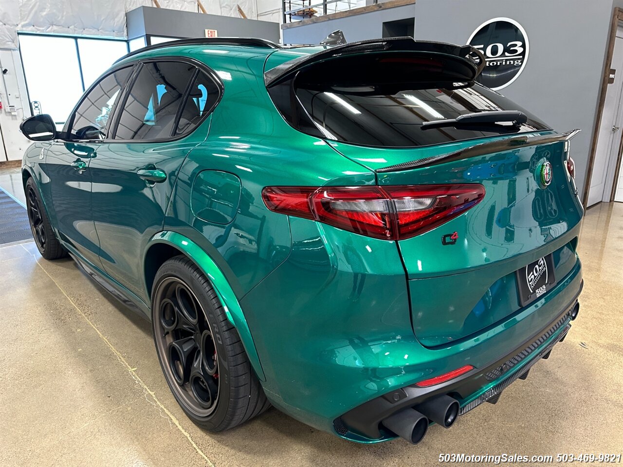 2022 Alfa Romeo Stelvio Quadrifoglio  AWD - Photo 43 - Beaverton, OR 97005