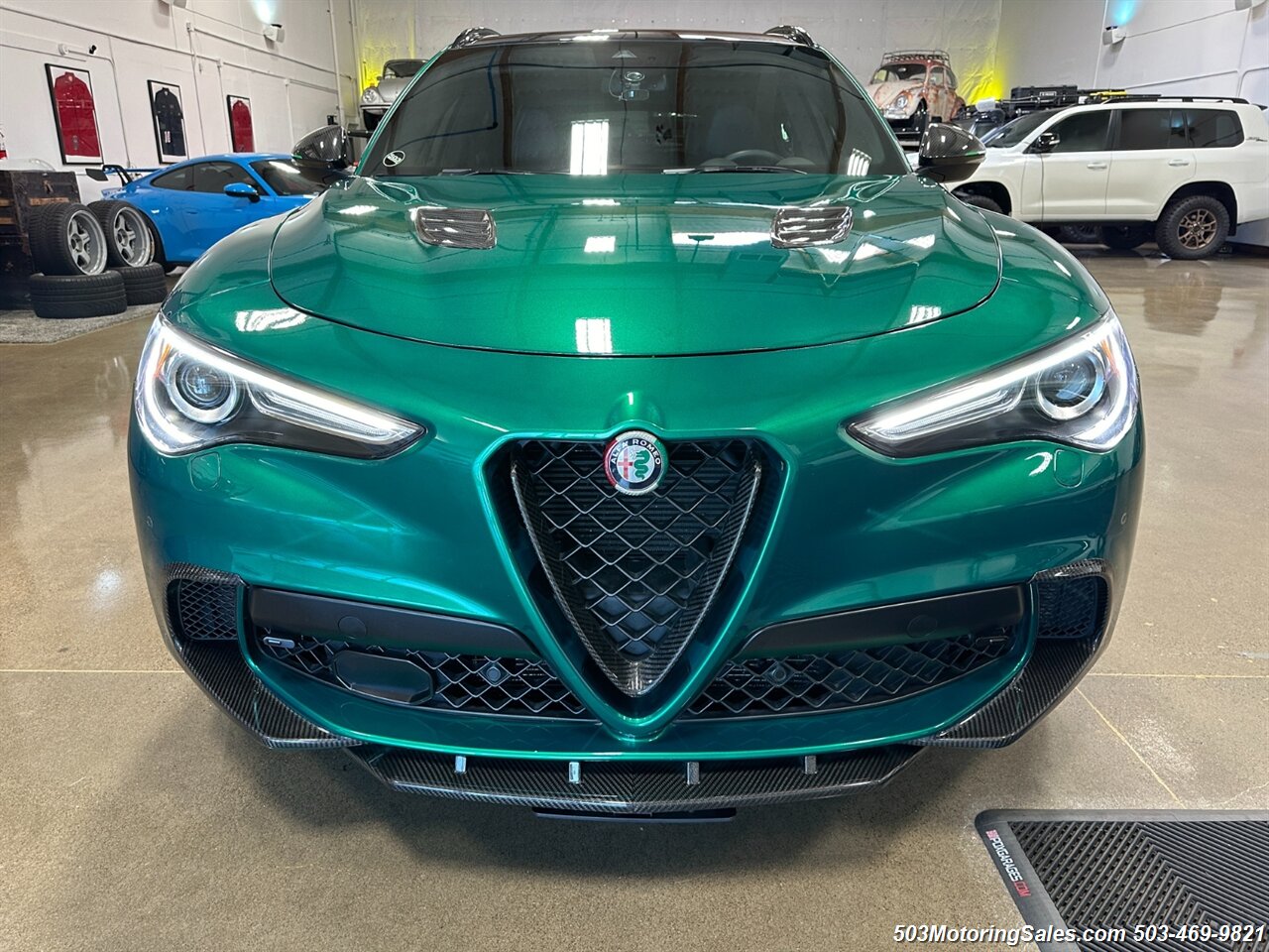 2022 Alfa Romeo Stelvio Quadrifoglio  AWD - Photo 15 - Beaverton, OR 97005