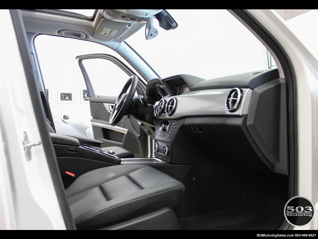 2014 Mercedes-Benz GLK 350 4MATIC; One Owner, White/Black!   - Photo 34 - Beaverton, OR 97005