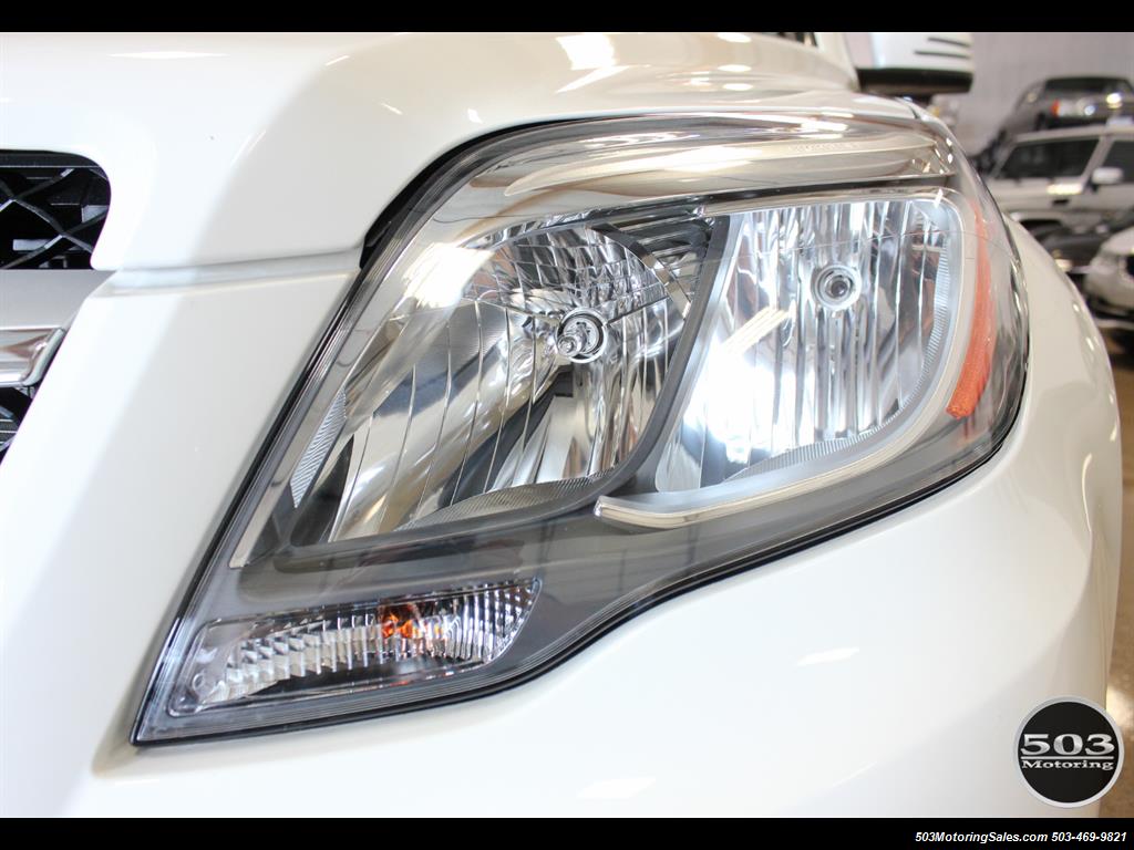2014 Mercedes-Benz GLK 350 4MATIC; One Owner, White/Black!   - Photo 12 - Beaverton, OR 97005
