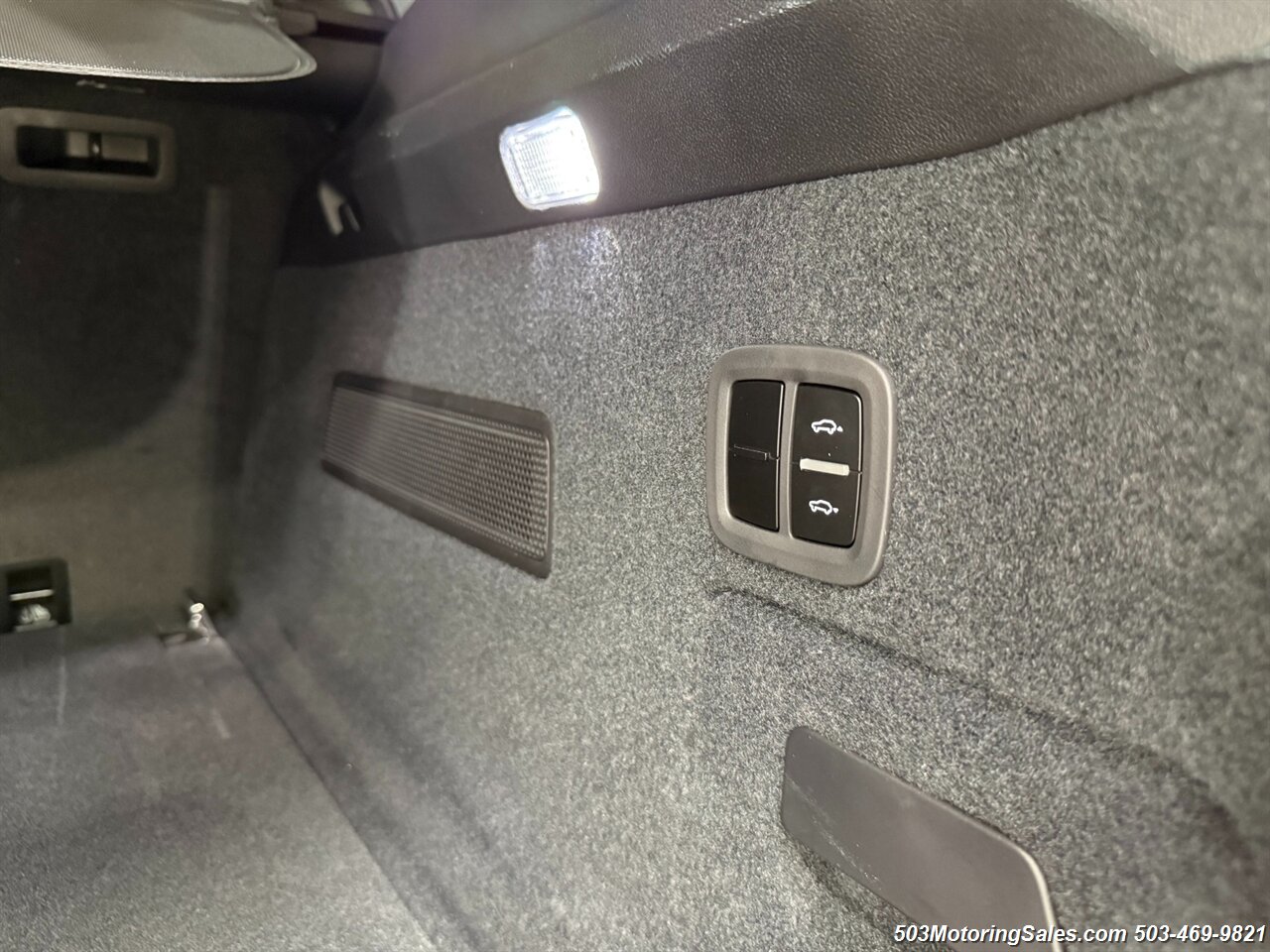 2024 Porsche Cayenne Turbo E-Hybrid  TECHART MAGNUM - Photo 88 - Beaverton, OR 97005