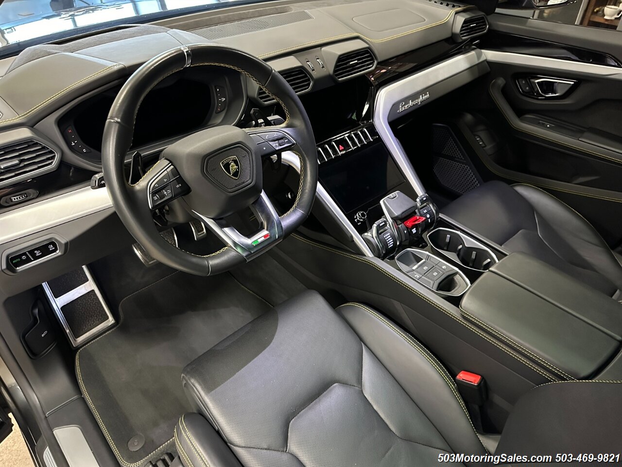 2020 Lamborghini Urus   - Photo 8 - Beaverton, OR 97005