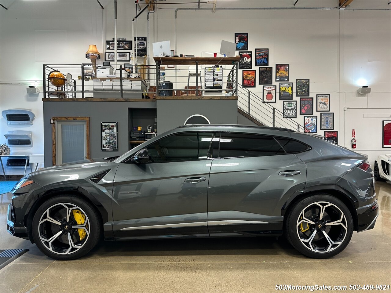 2020 Lamborghini Urus   - Photo 12 - Beaverton, OR 97005