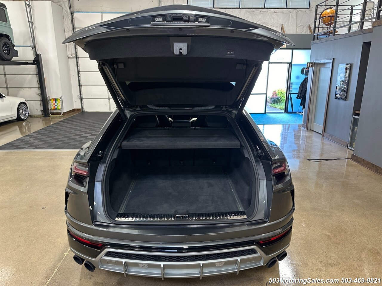 2020 Lamborghini Urus   - Photo 126 - Beaverton, OR 97005