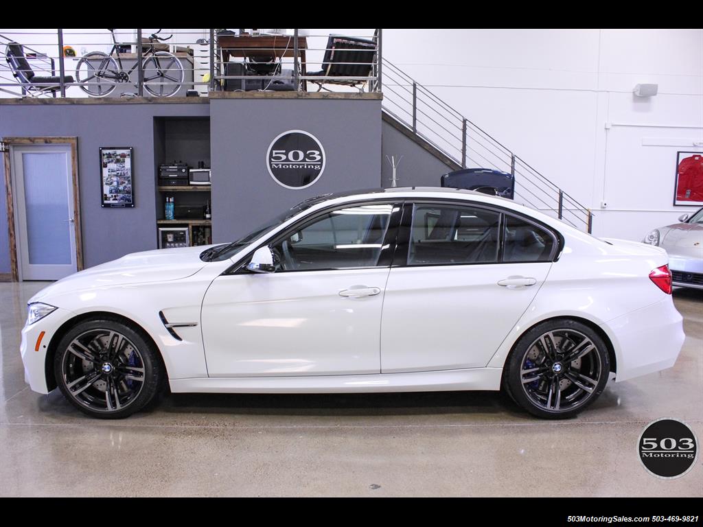 2016 BMW M3 Like New in Alpine White/Black w/ Only 2,150 Miles   - Photo 3 - Beaverton, OR 97005