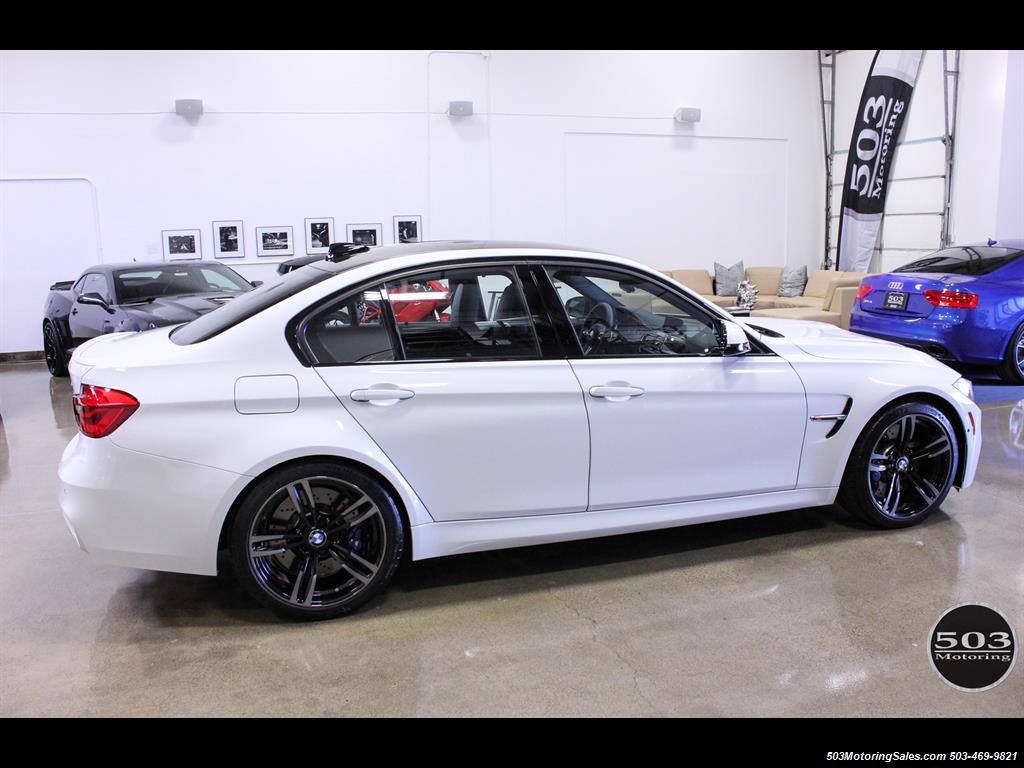 2016 BMW M3 Like New in Alpine White/Black w/ Only 2,150 Miles   - Photo 9 - Beaverton, OR 97005