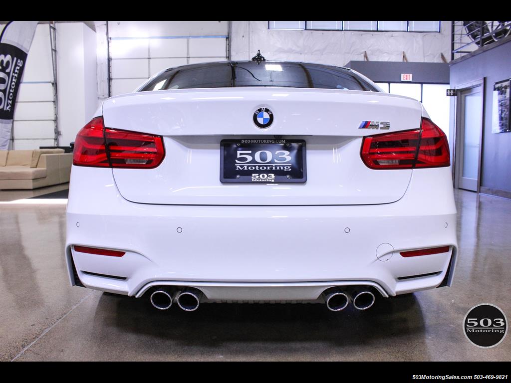 2016 BMW M3 Like New in Alpine White/Black w/ Only 2,150 Miles   - Photo 6 - Beaverton, OR 97005