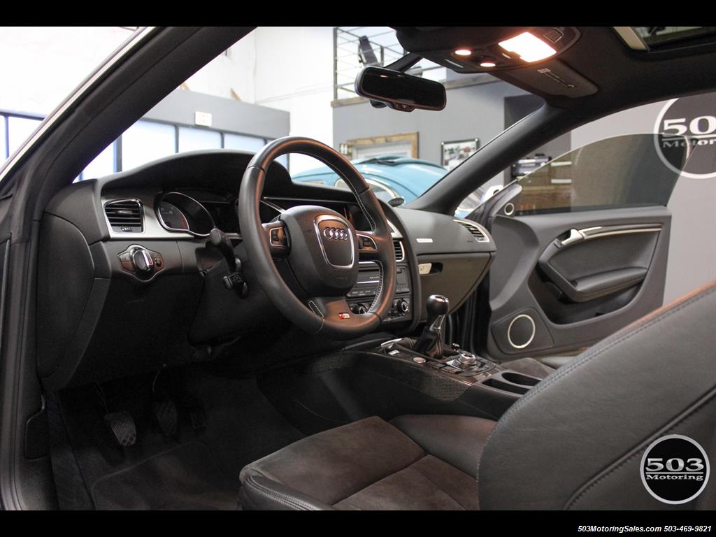 2010 Audi S5 4.2 quattro Prestige; Manual w/ Only 8k Miles!   - Photo 27 - Beaverton, OR 97005