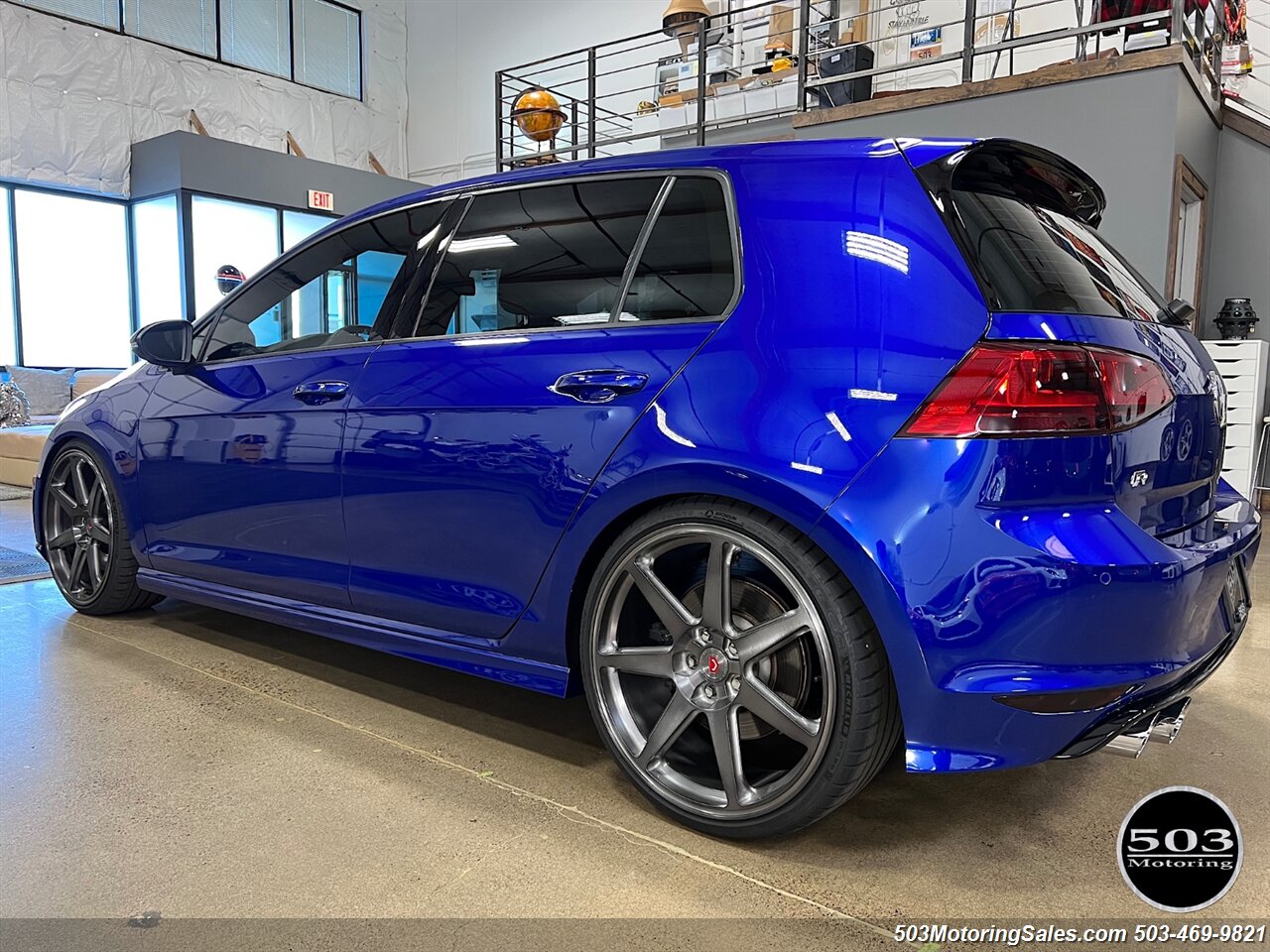 2015 Volkswagen Golf R Base PZEV   - Photo 9 - Beaverton, OR 97005